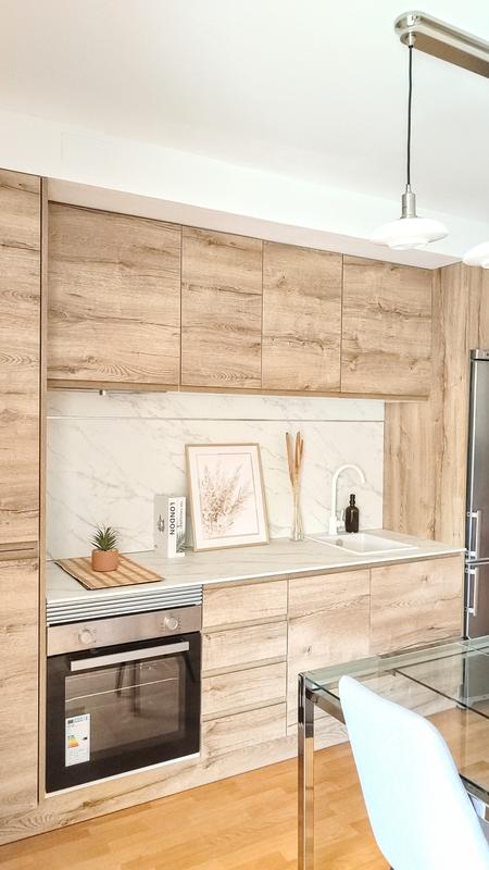 Abrir modal de revisión 1 de 1