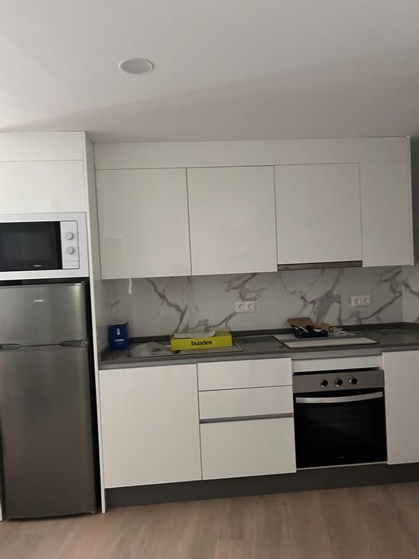 Abrir modal de revisión 1 de 1