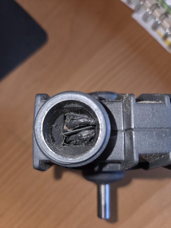 Ouvrir la fenêtre modale de l'avis 1 sur 2