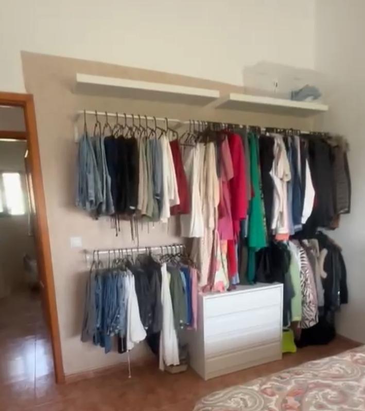 Abrir modal de revisión 1 de 1