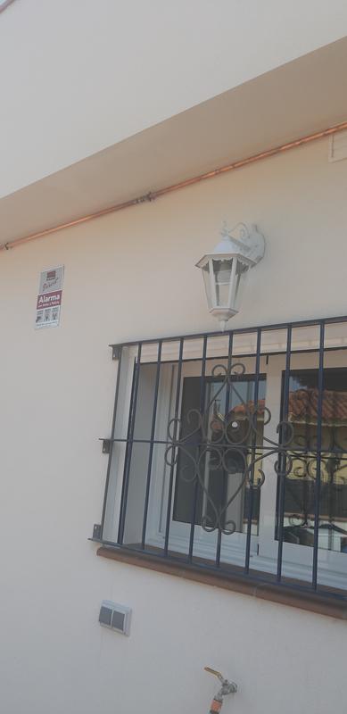 Abrir modal de revisión 1 de 1