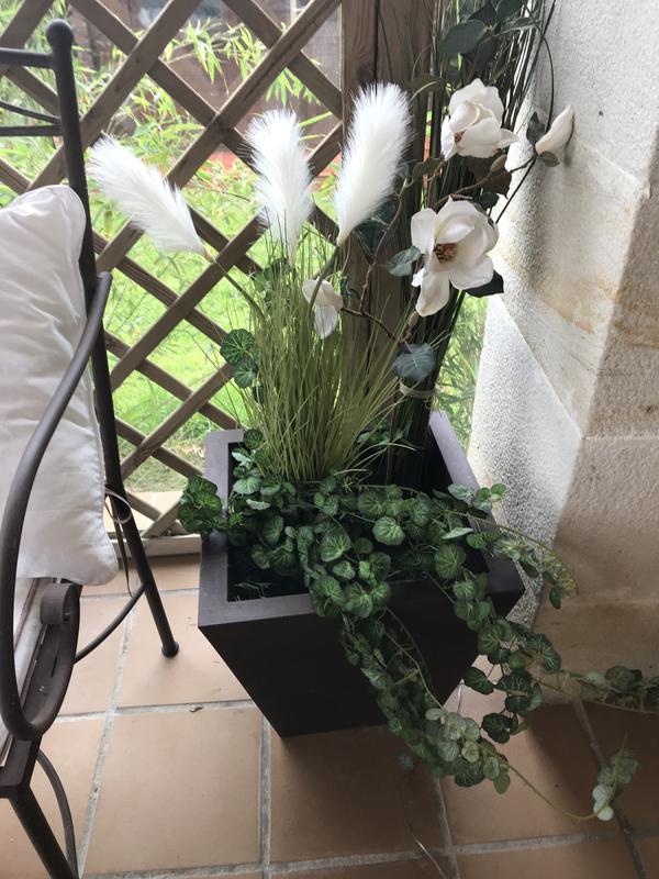 Las mejores plantas artificiales de Leroy Merlin, para dar un toque alegre  y natural a la casa sin preocuparte de riego y abono