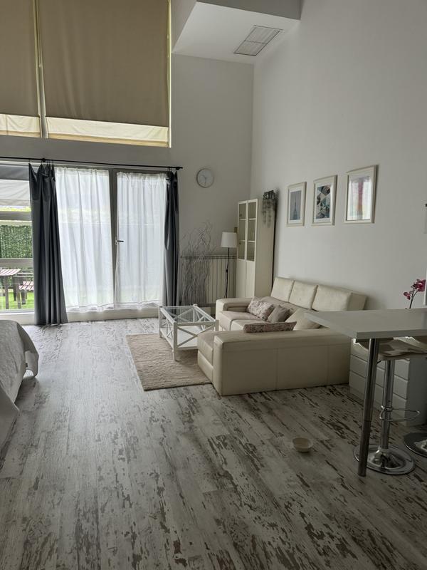 Abrir modal de revisión 1 de 1