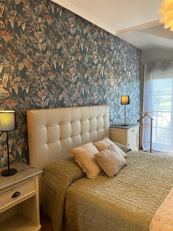 Abrir modal de revisión 1 de 3