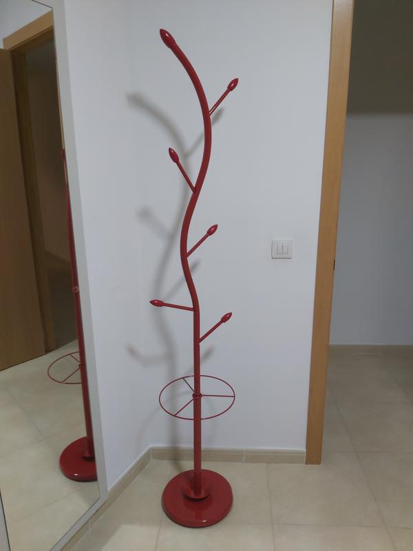 Versa Derby Appendiabiti da terra in stile Minimalista, Attaccapanni per  Ingresso o Corridoio, Rosso, 185x30x30cm