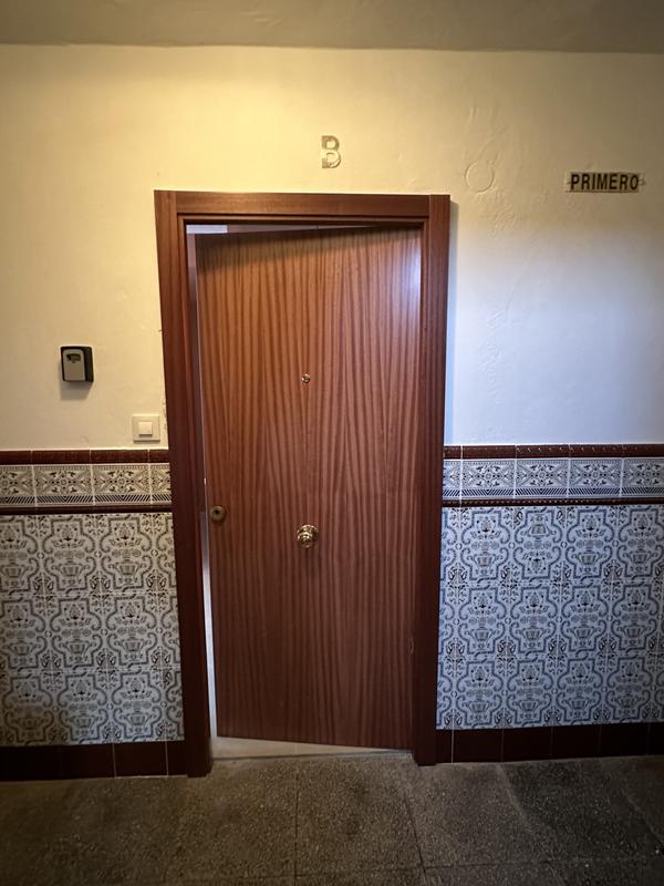 Abrir modal de revisión 1 de 1