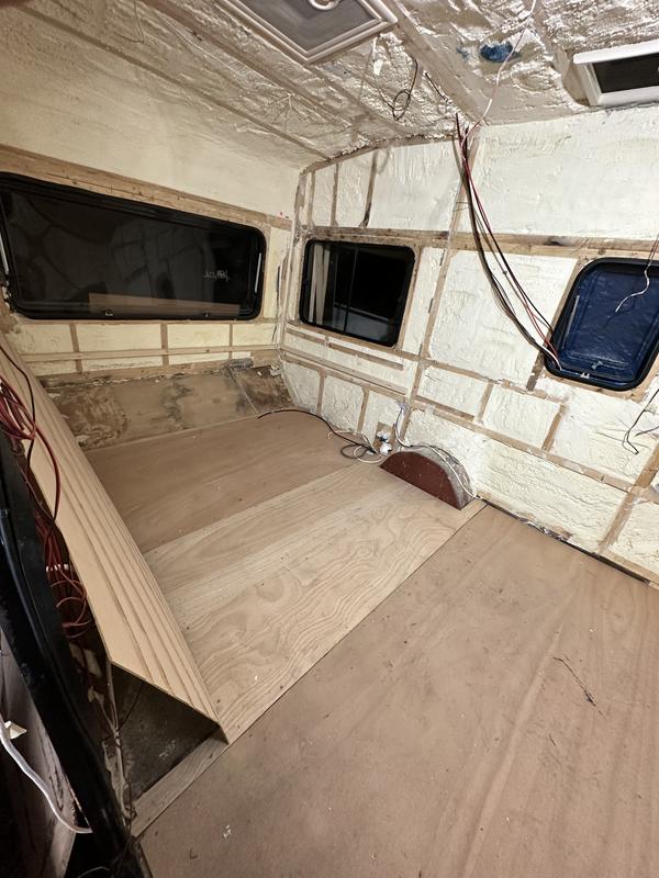 Abrir modal de revisión 1 de 1