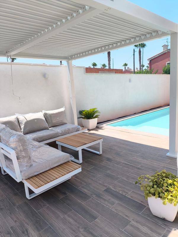 Abrir modal de revisión 1 de 1