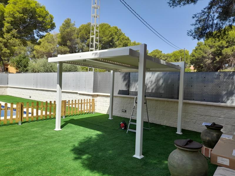 Ouvrir la fenêtre modale de l'avis 1 sur 1