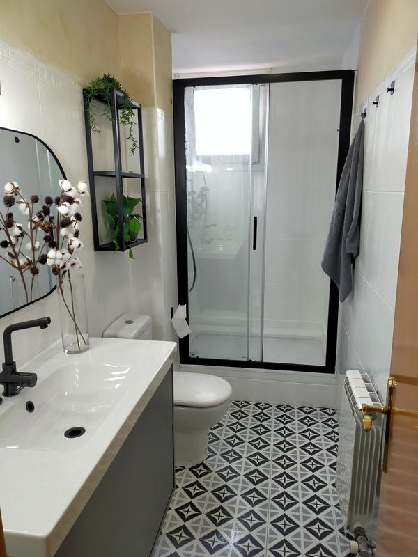 Ouvrir la fenêtre modale de l'avis 1 sur 2