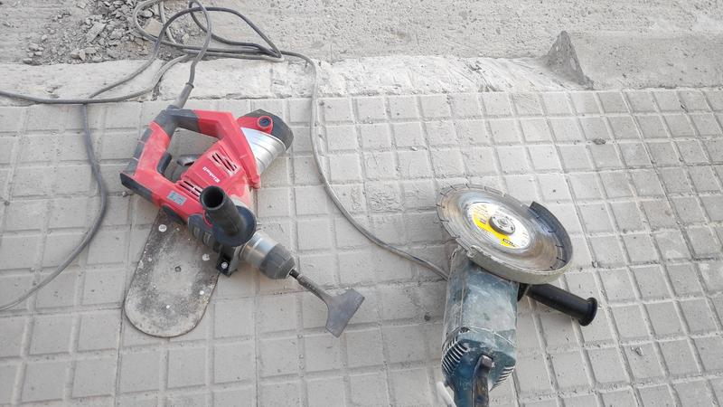 Ouvrir la fenêtre modale de l'avis 1 sur 3