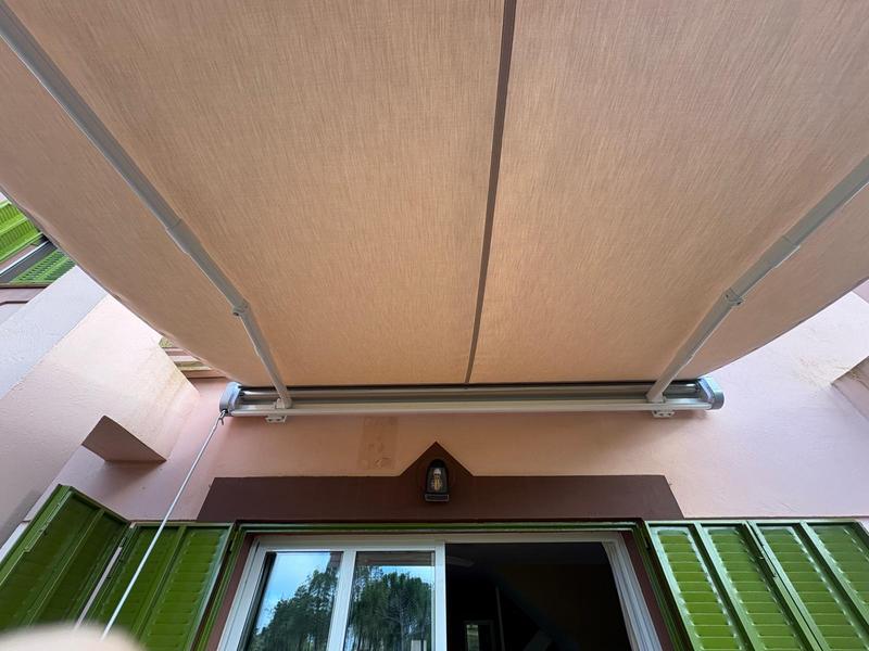 Ouvrir la fenêtre modale de l'avis 1 sur 2