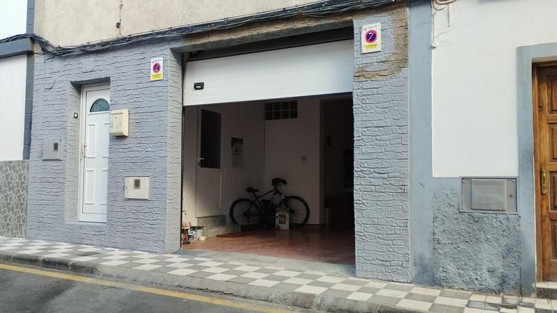 Abrir modal de revisión 1 de 1