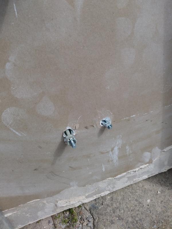 Ouvrir la fenêtre modale de l'avis 1 sur 2