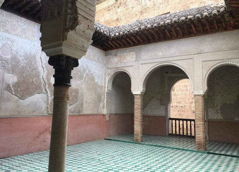 Abrir modal de revisión 1 de 5