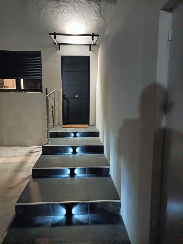 Abrir modal de revisión 1 de 1