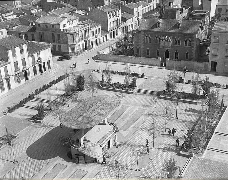 Abrir modal de revisión 1 de 1