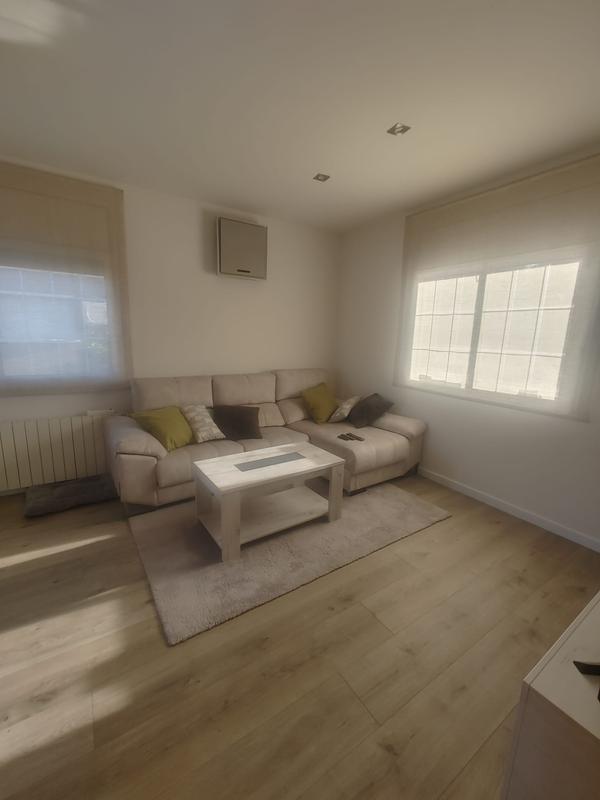 Abrir modal de revisión 1 de 1