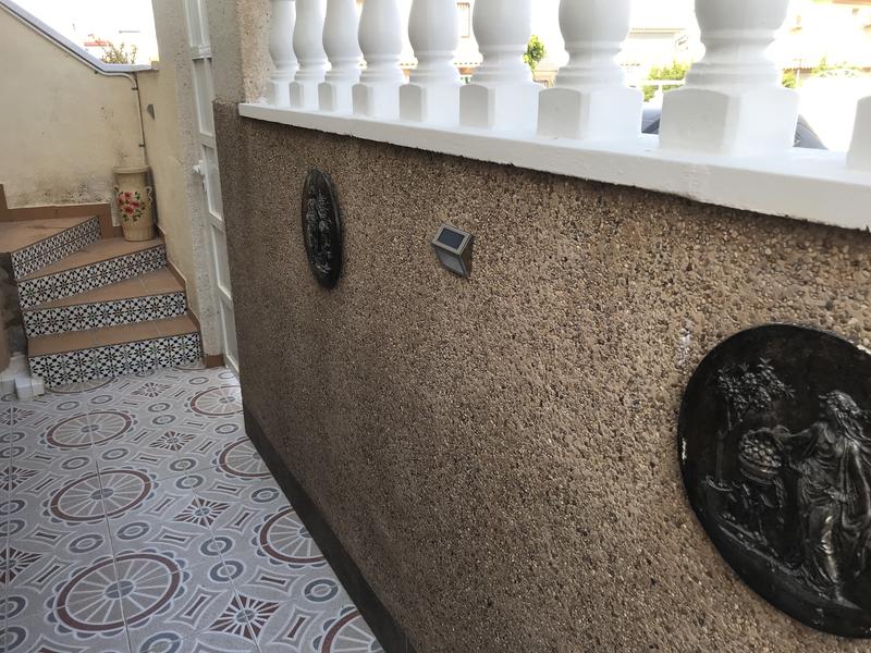 Ouvrir la fenêtre modale de l'avis 1 sur 2