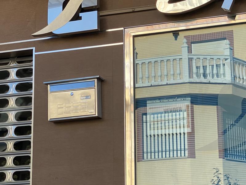 Abrir modal de revisión 1 de 1