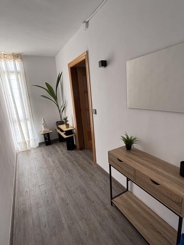 Abrir modal de revisión 1 de 1