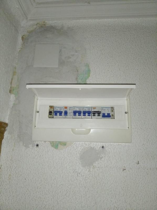 Abrir modal de revisión 1 de 1