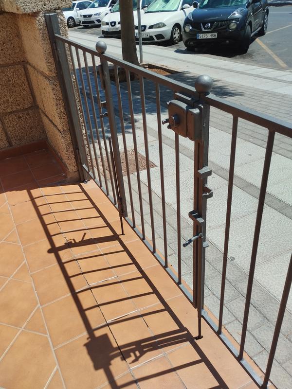 Abrir modal de revisión 1 de 3