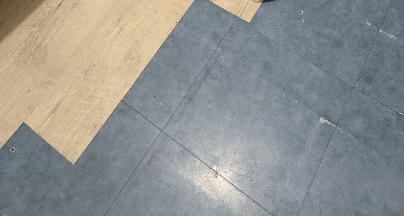 Ouvrir la fenêtre modale de l'avis 1 sur 2