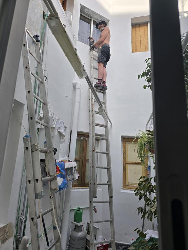 Abrir modal de revisión 1 de 1