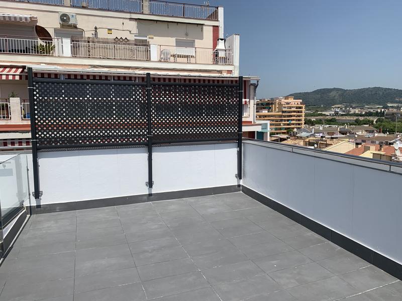 Ouvrir la fenêtre modale de l'avis 1 sur 1