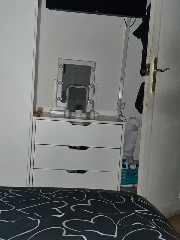 Abrir modal de revisión 1 de 1