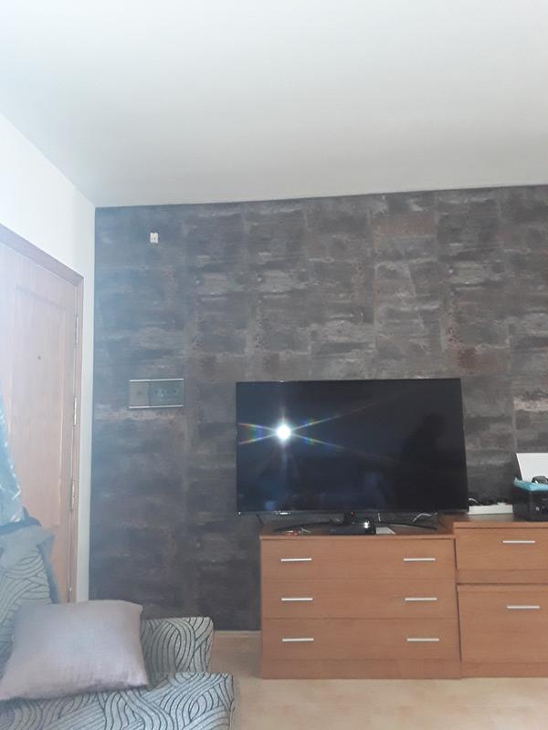 Ouvrir la fenêtre modale de l'avis 1 sur 2