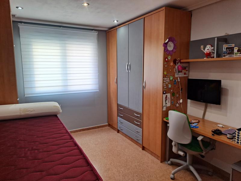 Abrir modal de revisión 1 de 1