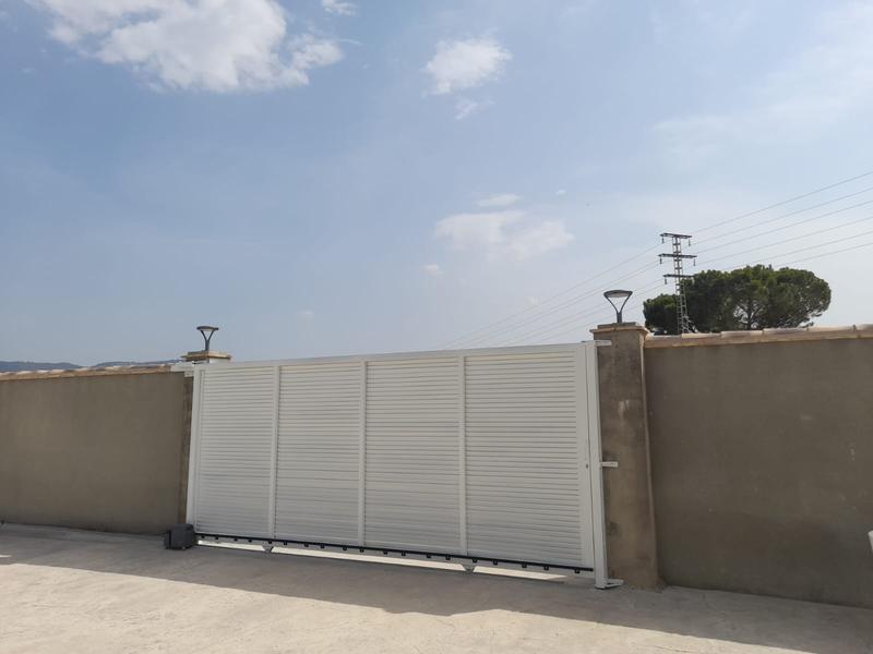 Abrir modal de revisión 1 de 2