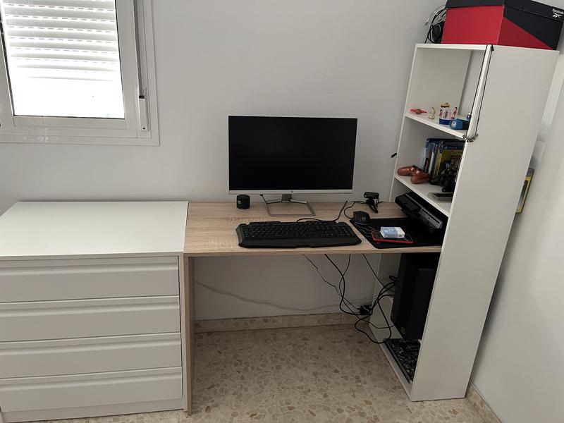 Bureau blanc avec étagère de rangement réversible L120cmxP53cmxH144cm Adele