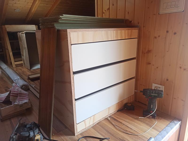 Abrir modal de revisión 1 de 1