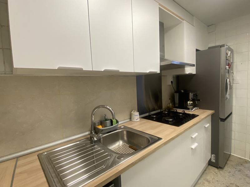 Abrir modal de revisión 1 de 1