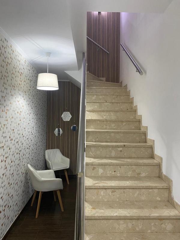 Abrir modal de revisión 1 de 2