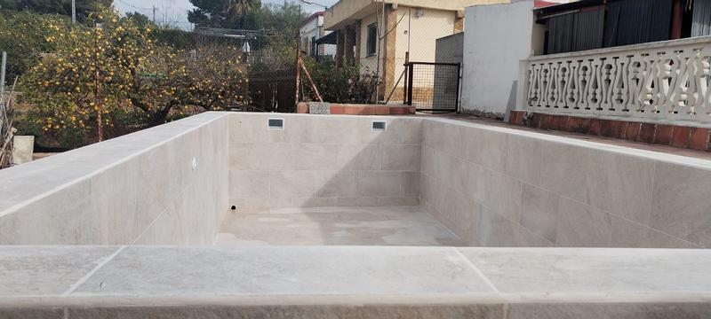 Abrir modal de revisión 1 de 1