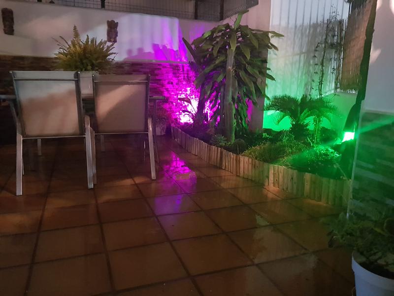 Abrir modal de revisión 1 de 1