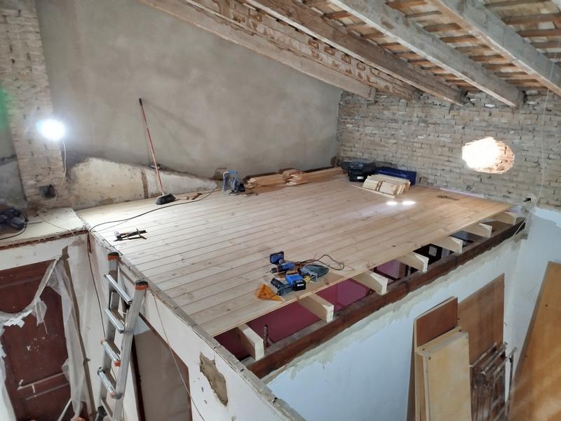 Abrir modal de revisión 1 de 1