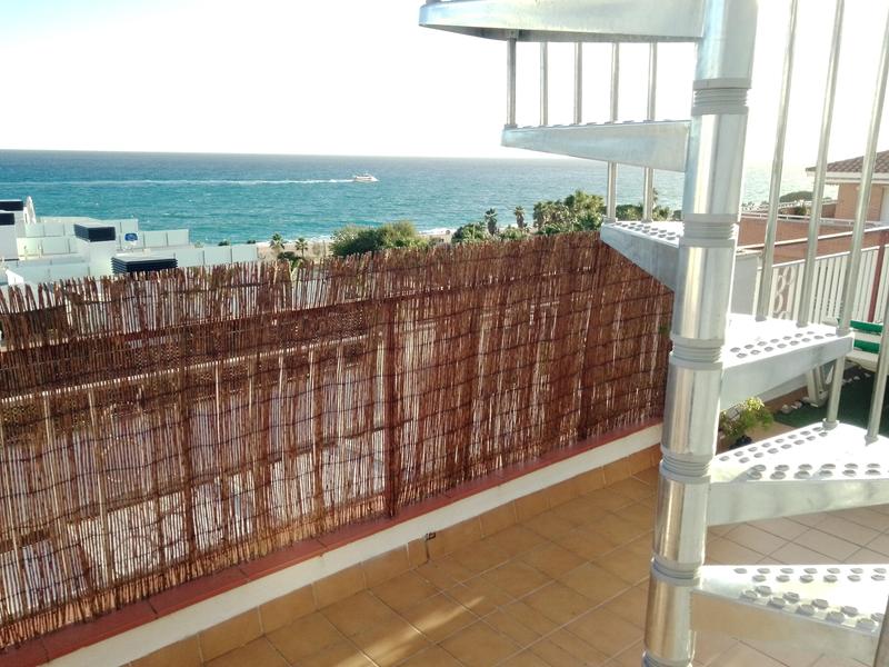 Ouvrir la fenêtre modale de l'avis 1 sur 3