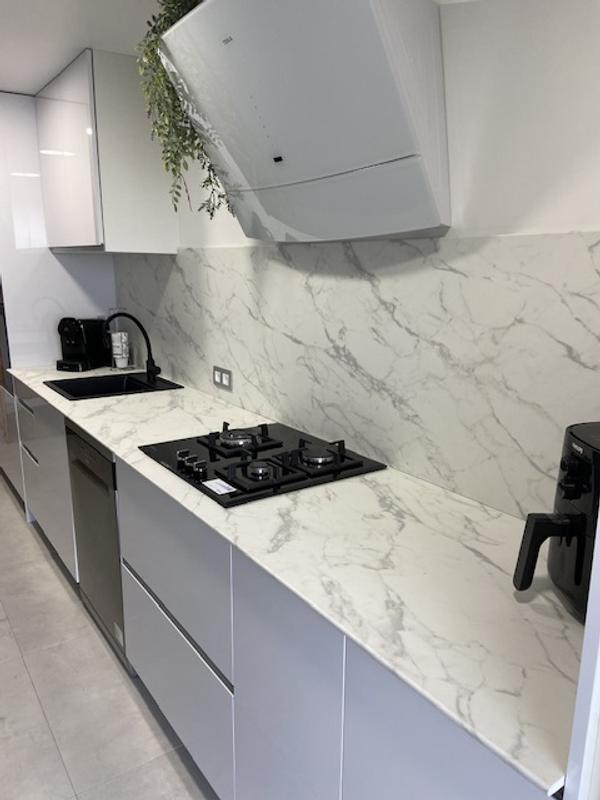 Abrir modal de revisión 1 de 1