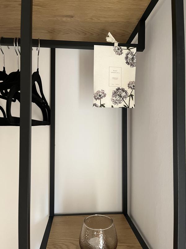 Abrir modal de revisión 1 de 1