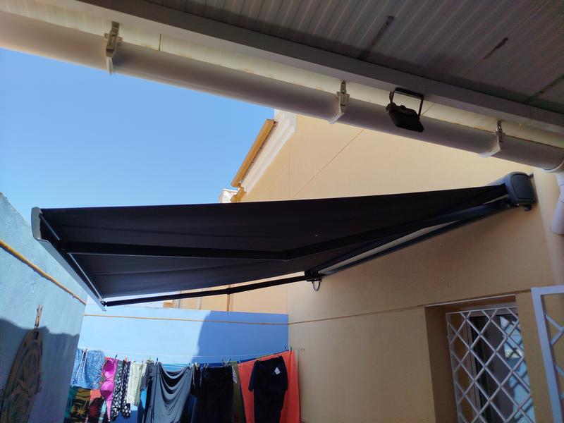 Abrir modal de revisión 1 de 1