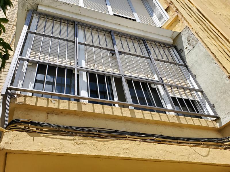 Abrir modal de revisión 1 de 1