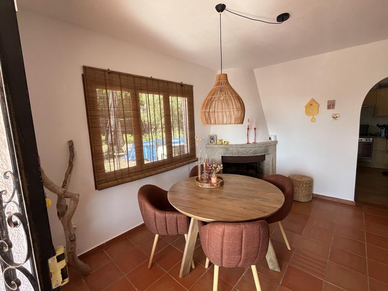 Abrir modal de revisión 1 de 1