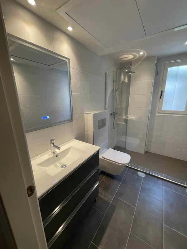 Abrir modal de revisión 1 de 1