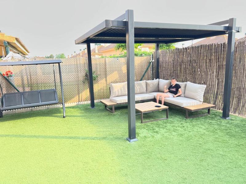 Ouvrir la fenêtre modale de l'avis 1 sur 2