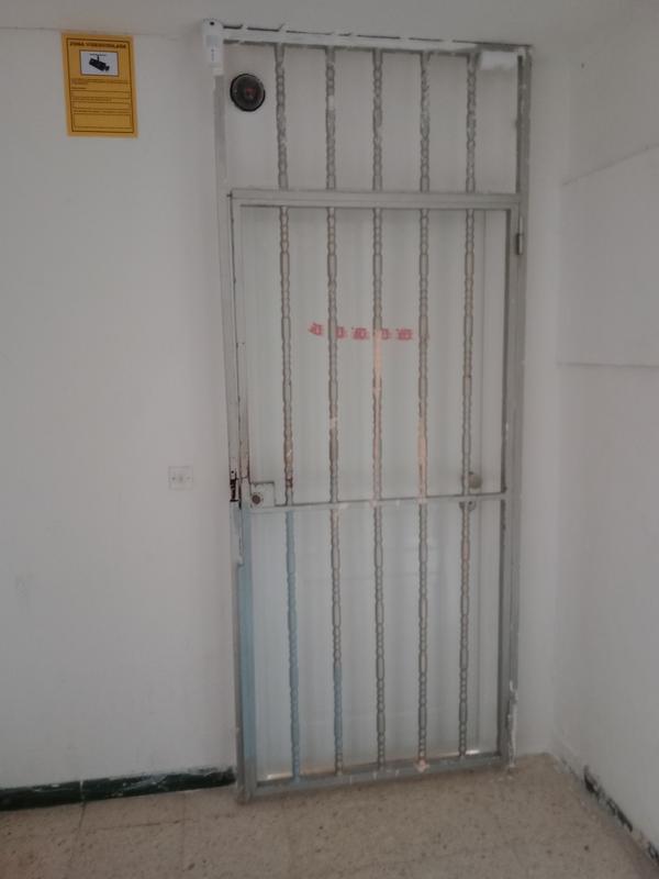 Abrir modal de revisión 1 de 1